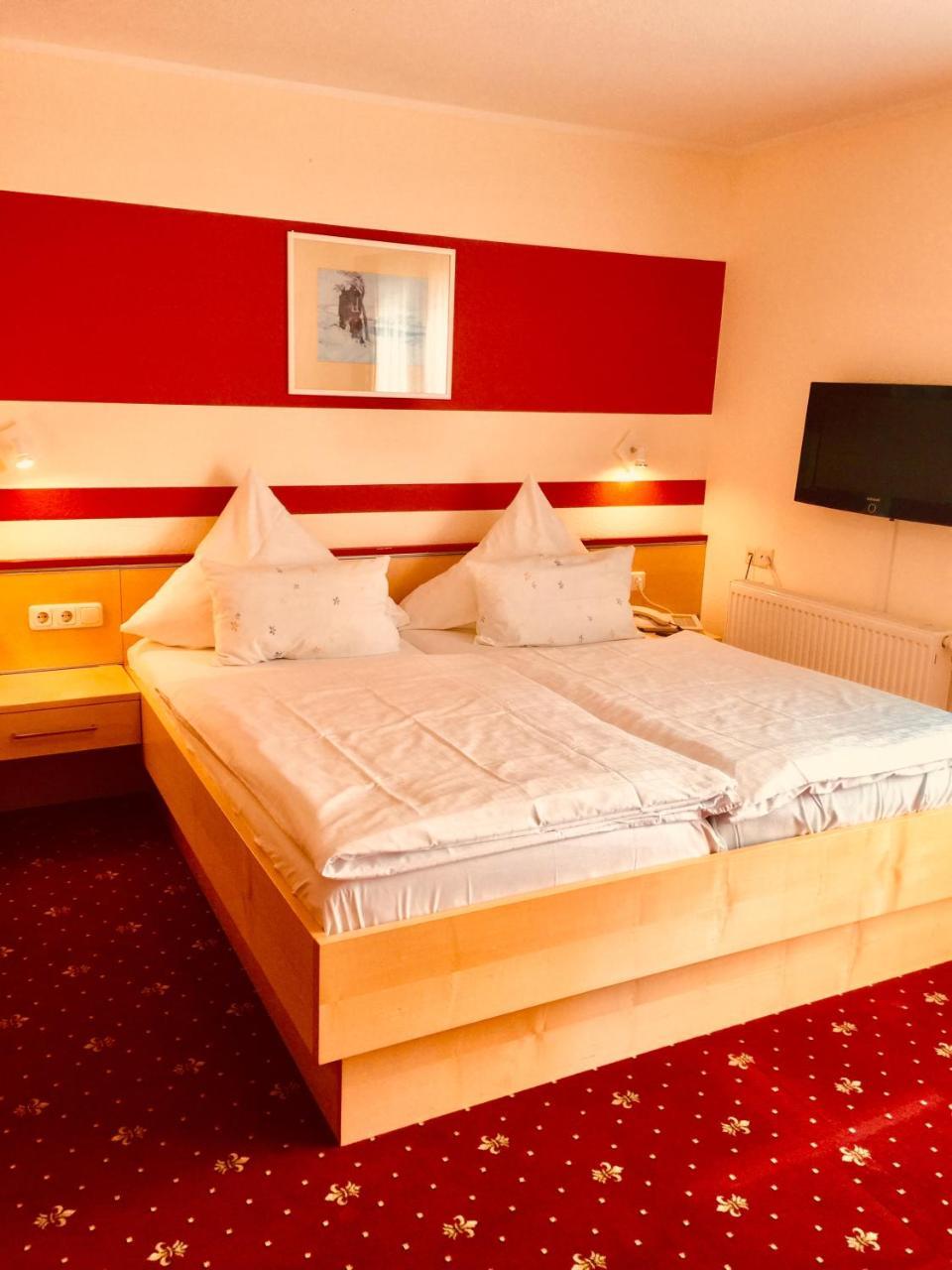 Hotel Am Wenzelbach 3*